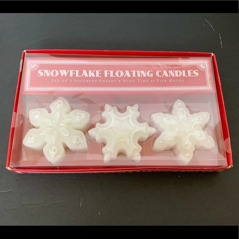 Vintage NWT Williams Sonoma Floating Candle Set of 3 Snowflakes White Silver
